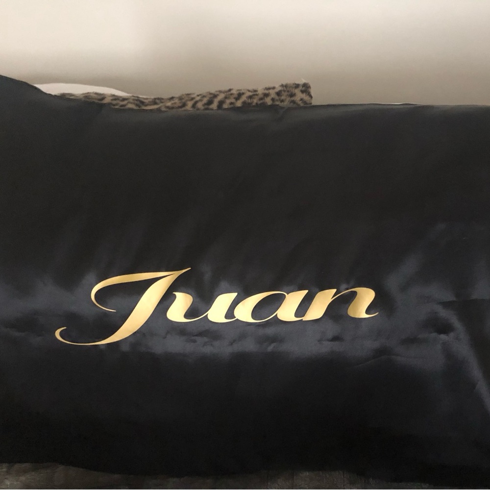 Silky feeling pillow case